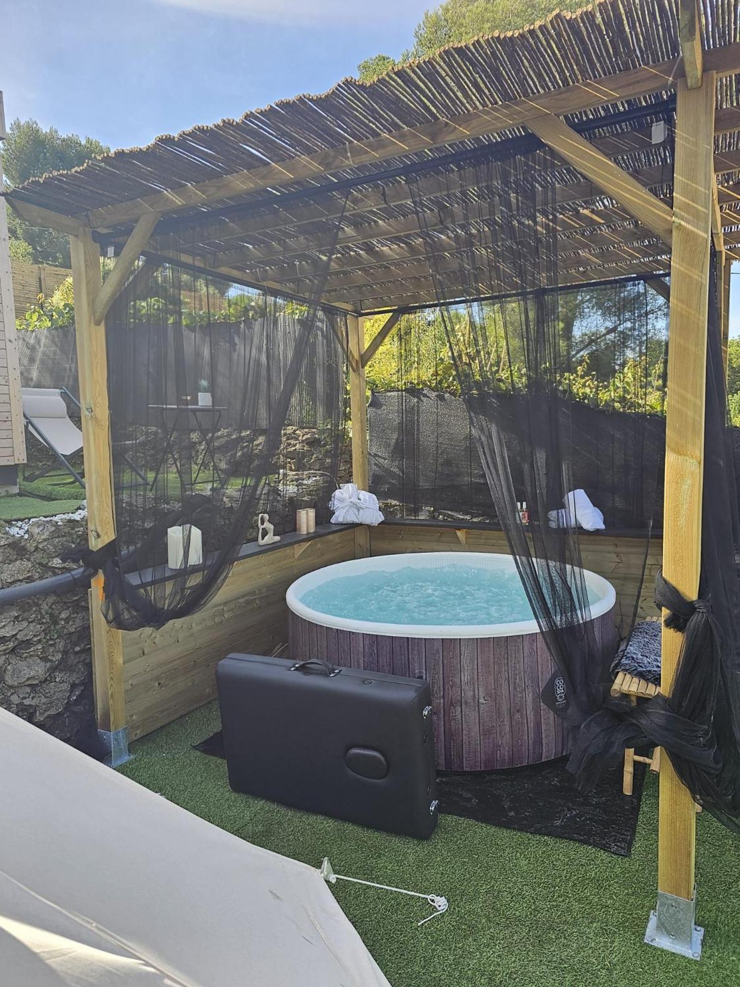 Le Nid Des Calanques Et Son Jacuzzi Διαμέρισμα Μασσαλία Εξωτερικό φωτογραφία